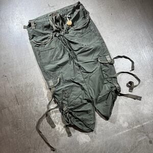 Y2K Cargo Pants Army Green strap detail Size 31